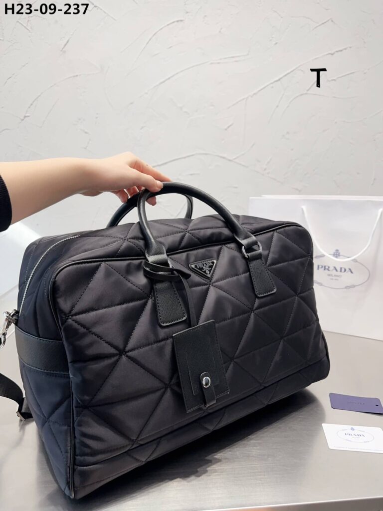 Prada Quilted Re Nylon Travel Bag Black 43Cm 2Va0092Dgwf0002Vooo - Image 3