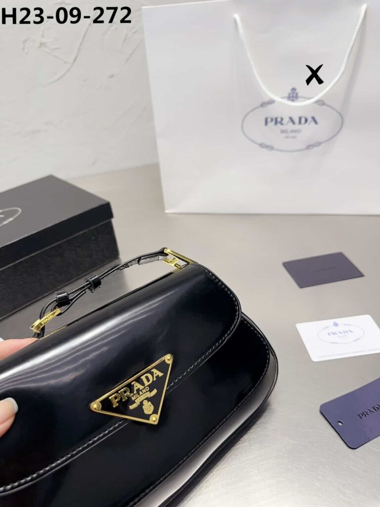 Prada Brushed Leather Bag Black 27Cm 1Bd344Vhtozo6F0632 - Image 4