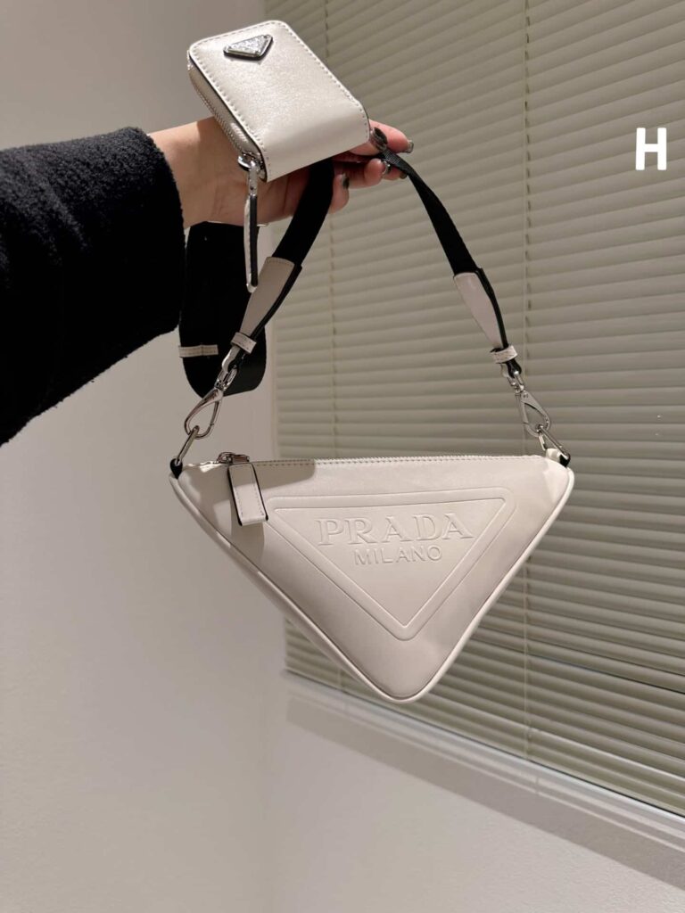 Prada Triangle Leather Mini Bag White 27Cm 1Bh190 2Bya F0009 V Bro - Image 2