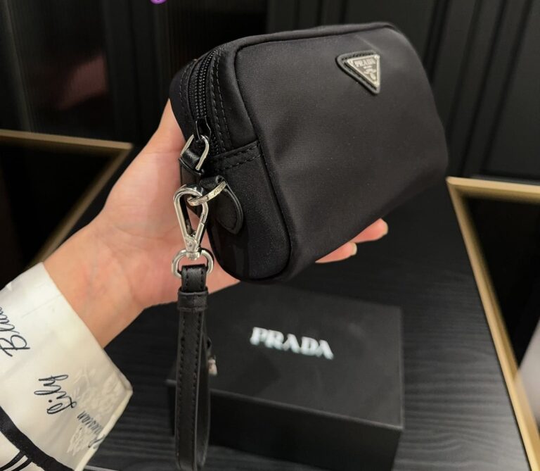 Prada Re Nylon Toiletry Bag Black 16Cm 1Ne021 R067 F0002 - Image 7