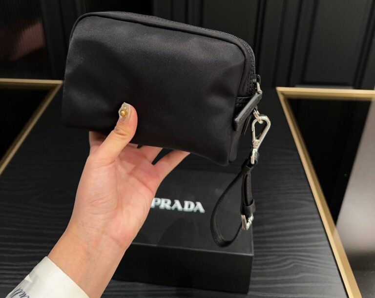 Prada Re Nylon Toiletry Bag Black 16Cm 1Ne021 R067 F0002 - Image 4