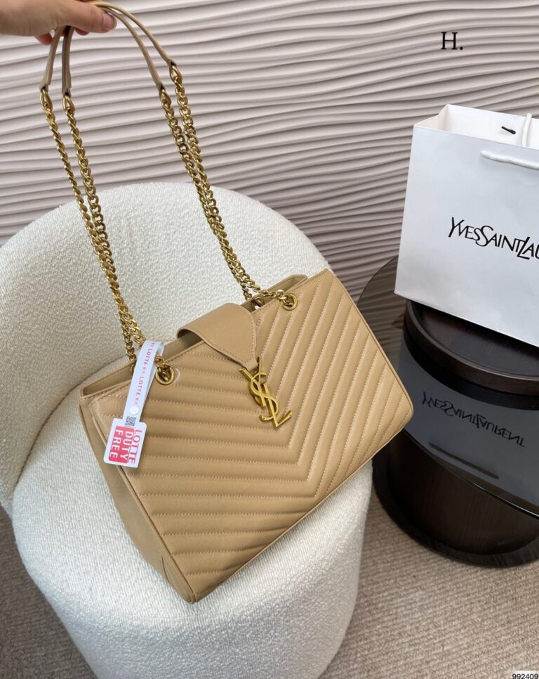 Saint Laurent Grain De Poudre Matelasse Chevron Shopping Bag Gold Hardware Beige 32Cm - Image 2
