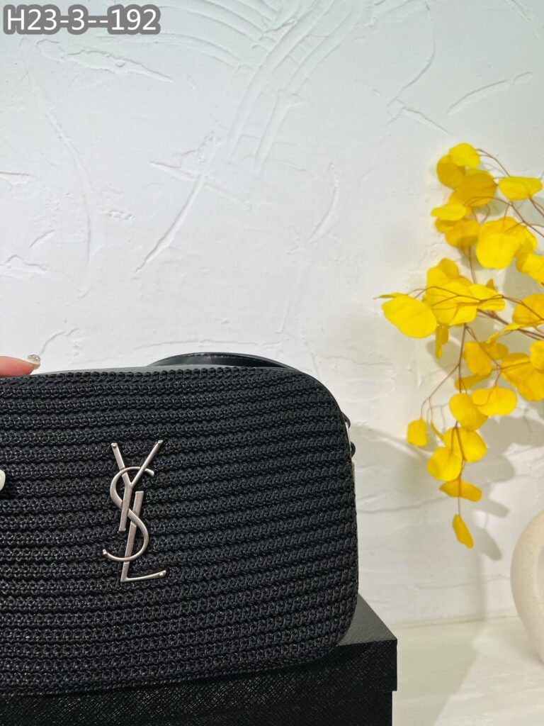 Saint Laurent Lou Camera Bag In Raffia And Smooth Leather Black 24Cm - Image 2