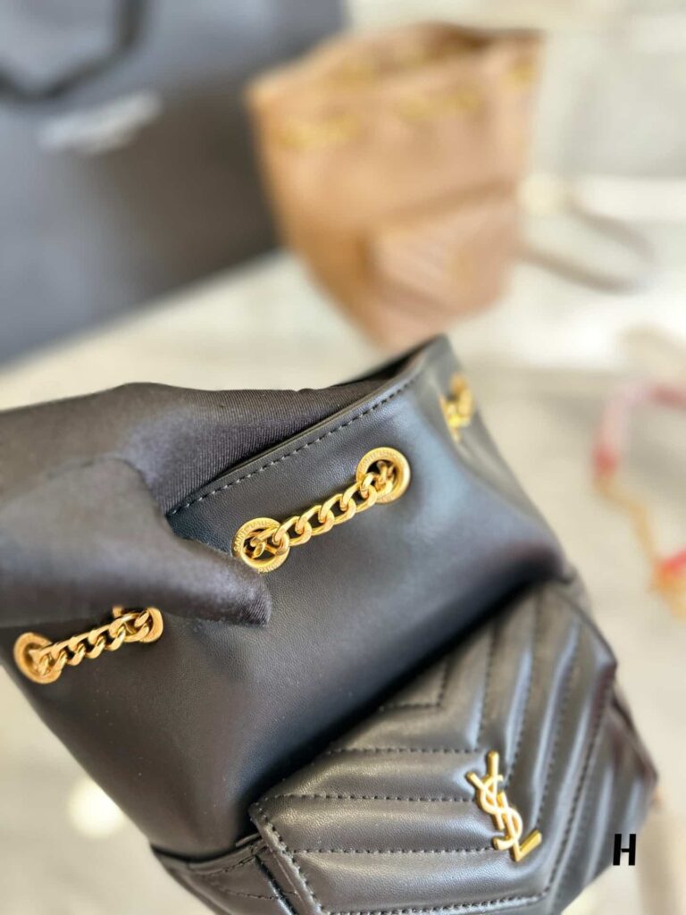 Saint Laurent Joe Mini Bucket Bag In Quilted Lambskin Black 19Cm 7016311El071000 - Image 3