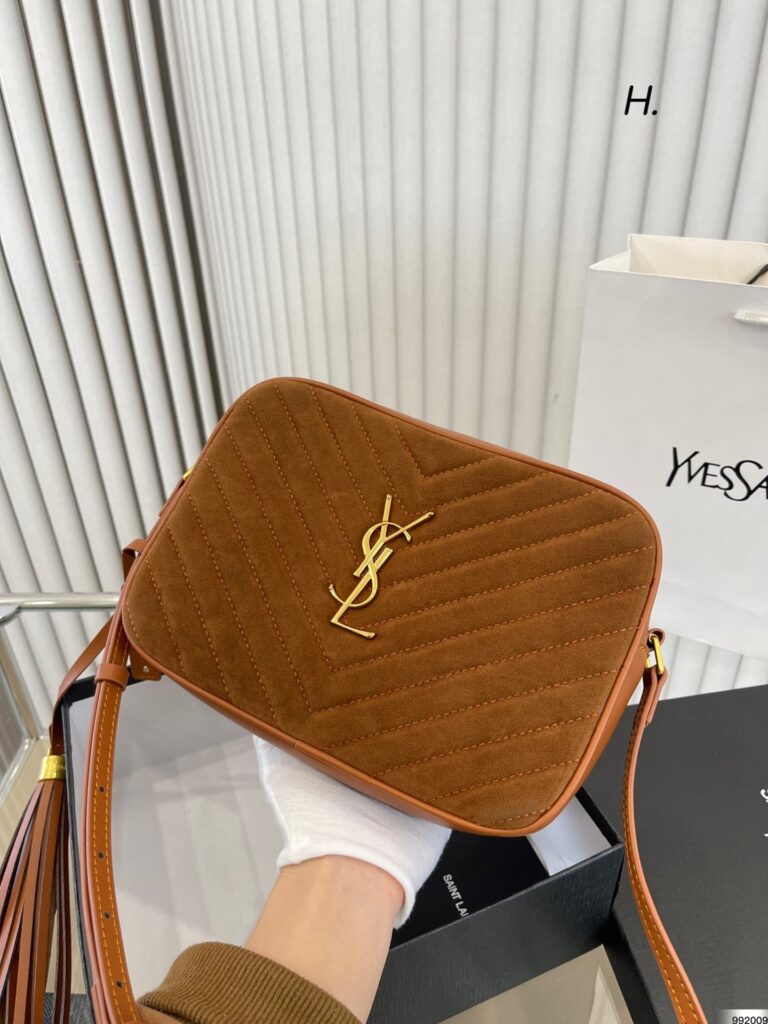 Saint Laurent Lou Camera Bag In Quilted Suede And Smooth Leather 7152321S7R77761 - Image 5