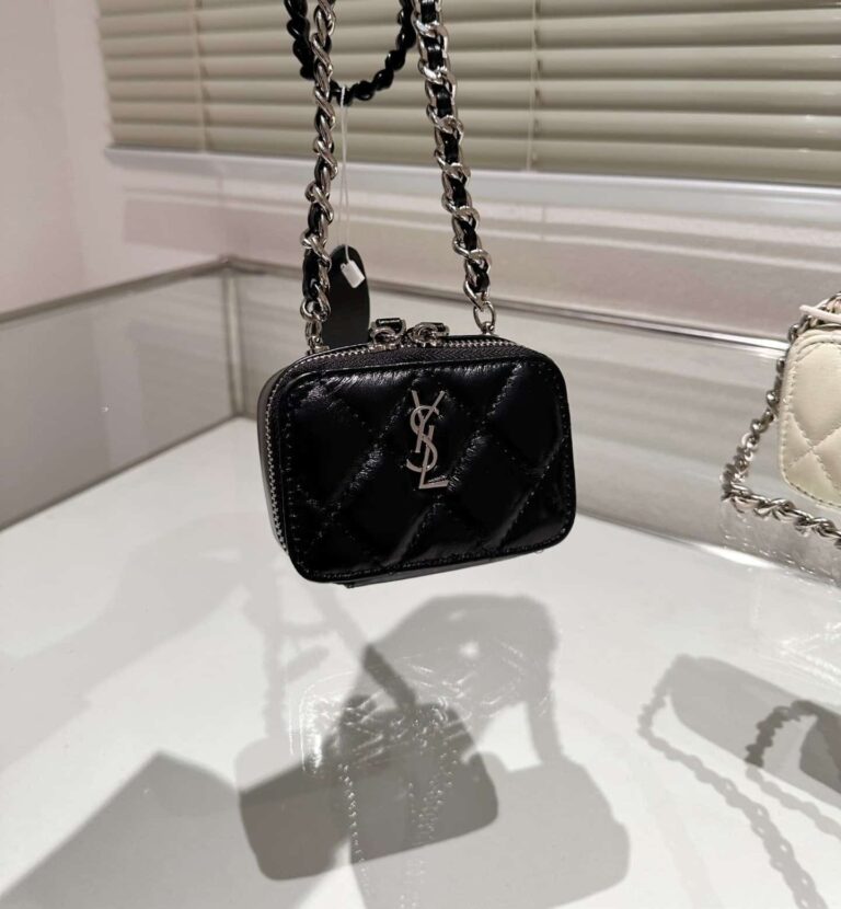 Saint Laurent Quilted Mini Bag With Zip Black 12Cm - Image 3