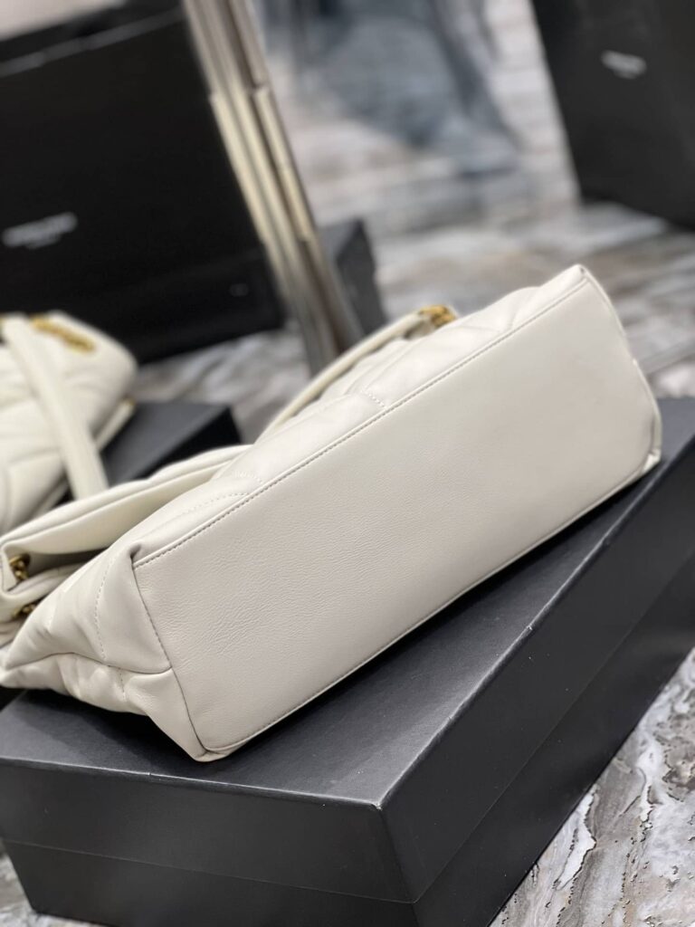 Saint Laurent Puffer Medium Chain Bag In Quilted Lambskin Blanc Vintage 5774751El079207 - Image 5