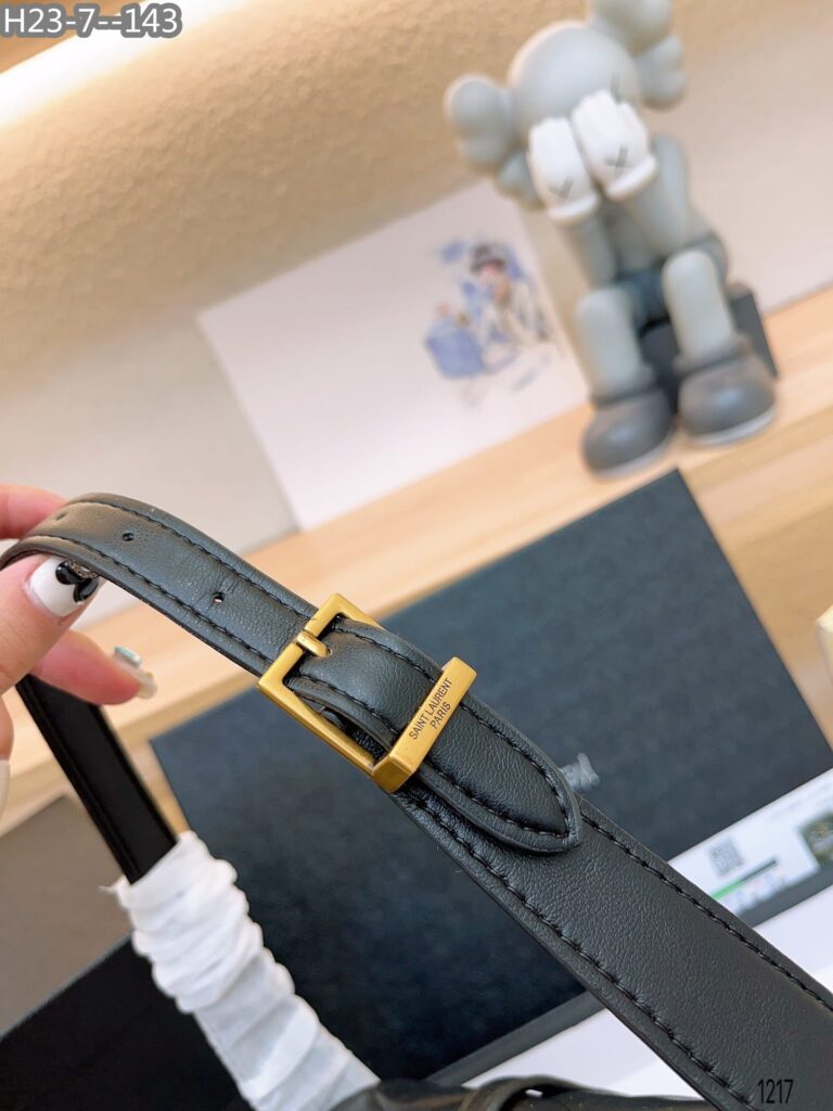 Saint Laurent Le 57 Quilted Leather Shoulder Bag Black 23Cm - Image 9