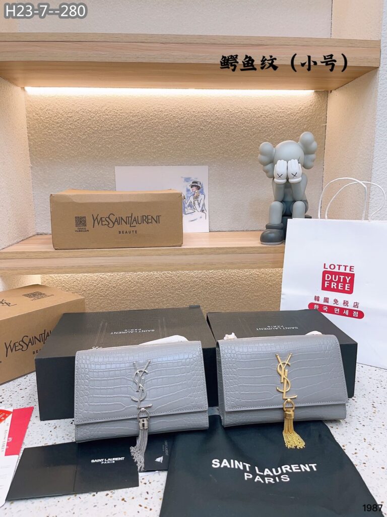 Saint Laurent Kate Monogram Shoulder Bag Crocodile Gray 20Cm - Image 3