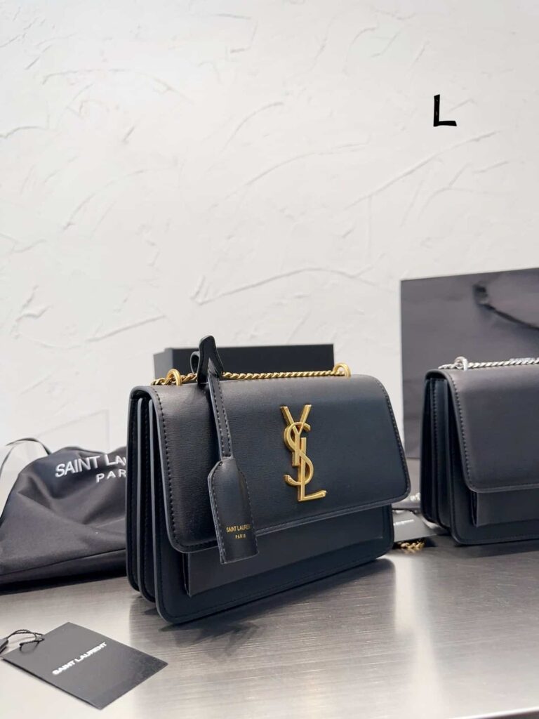 Saint Laurent Sunset Medium Chain Bag In Smooth Leather 22Cm 442906D420W1000 - Image 3