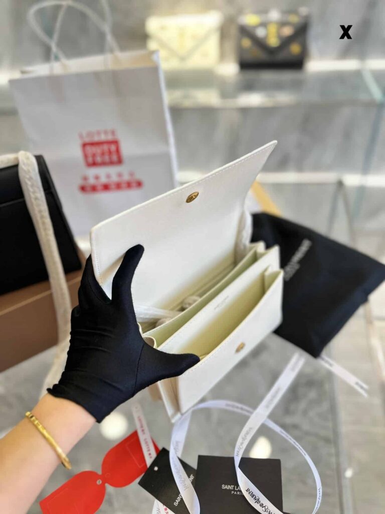 Saint Laurent Sunset Chain Bag In Smooth Leather With Sticker White 22Cm - Image 6