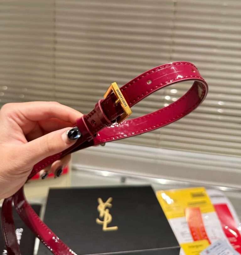 Saint Laurent Solferino Small Satchel In Lacquered Patent Leather Red 19Cm - Image 2