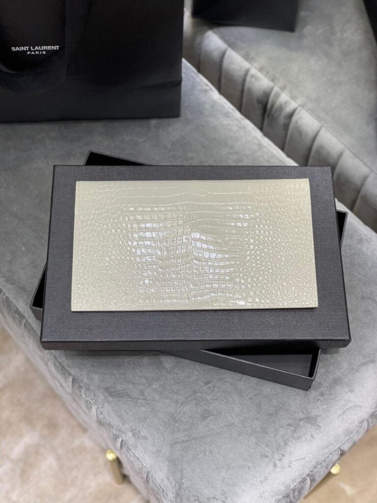 Saint Laurent Uptown Pouch In Crocodile Embossed Shiny Leather 565739Dnd0J9207 - Image 4