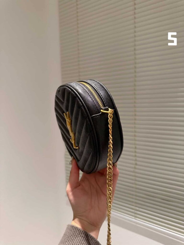 Saint Laurent Vinyle Round Camera Bag In Chevron Quilted Grain De Poudre Embossed Leather 18Cm 104361Gf071000 - Image 5