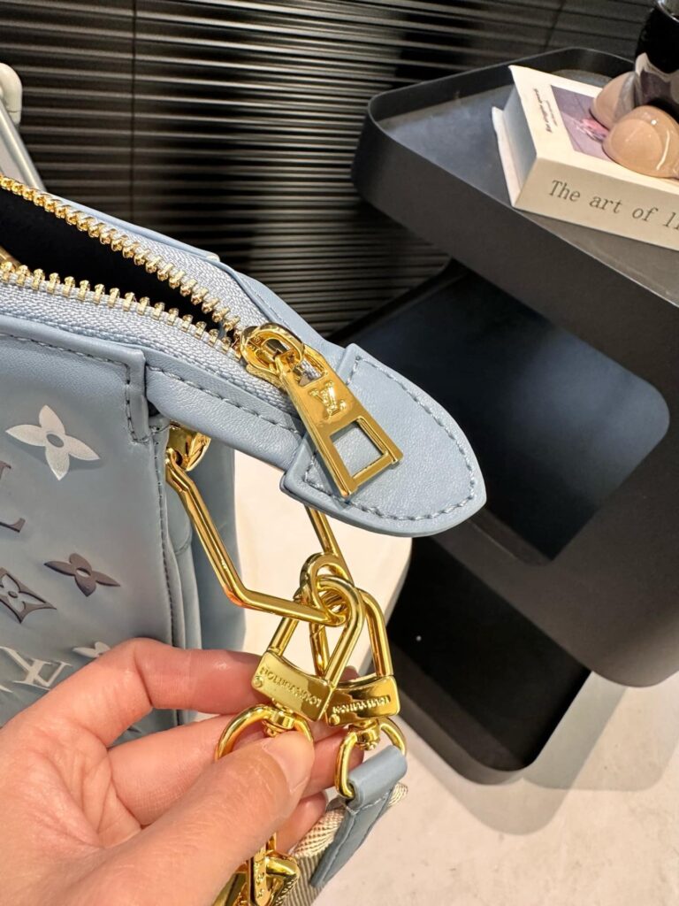 Louis Vuitton Coussin Pm Coussin Bag Blue 26Cm M22953 - Image 4