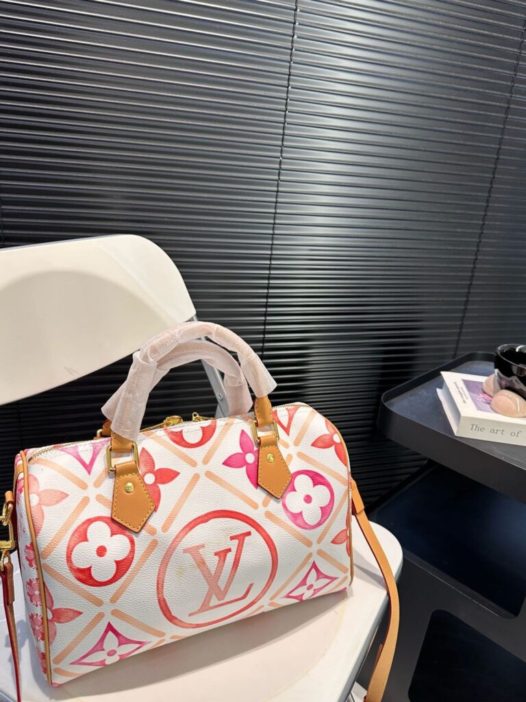 Louis Vuitton Speedy Bandoulière 30 Other Monogram Canvas Coral 30Cm M11209 - Image 3