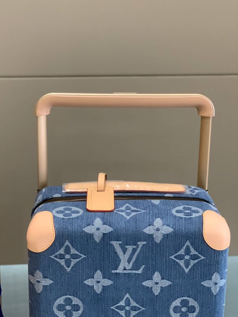 Louis Vuitton Horizon 55 Suitcase Monogram Cotton Canvas Denim Blue 55Cm M24314 - Image 4