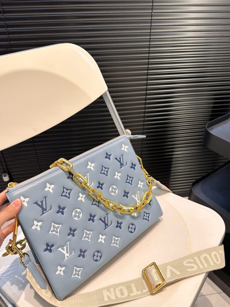 Louis Vuitton Coussin Pm Coussin Bag Blue 26Cm M22953 - Image 2