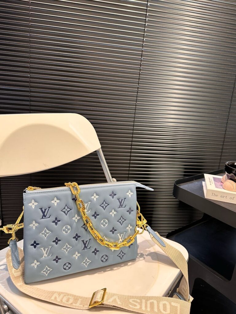 Louis Vuitton Coussin Pm Coussin Bag Blue 26Cm M22953 - Image 3