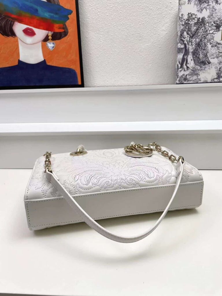 Dior Medium Lady D Joy Bag Quilted Effect Lambskin White 26Cm - Image 7