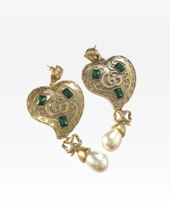 Gucci Gg Heart Earrings With Green Gems