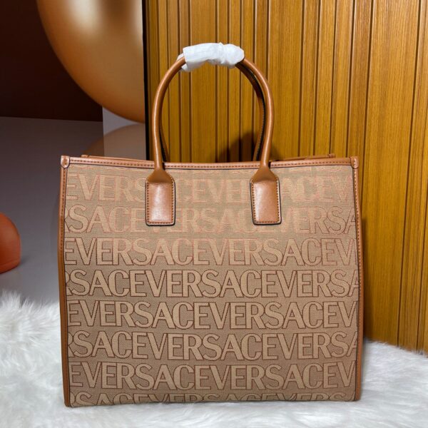 Versace Allover Large Tote Bag Brown 39Cm 1004741 1A08199 Dtu Unica 2N24V - Image 4