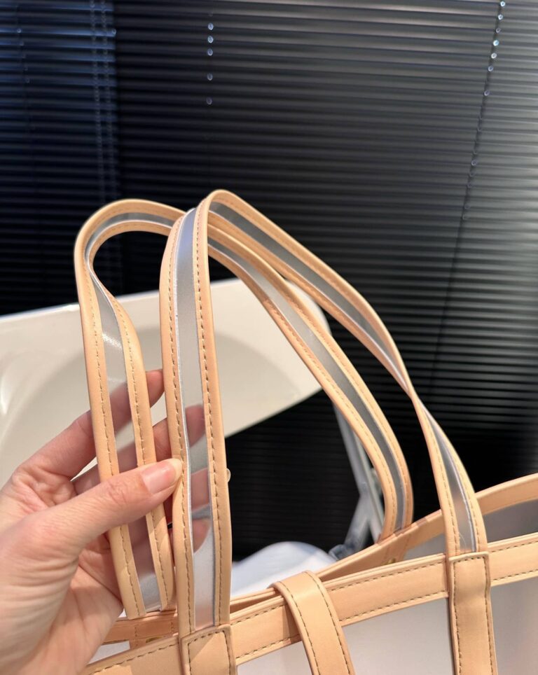 Saint Laurent Panier Medium In Vinyl And Vegetable Tanned Leather Brown 28 Cm 773697Fac0F2275 - Image 6