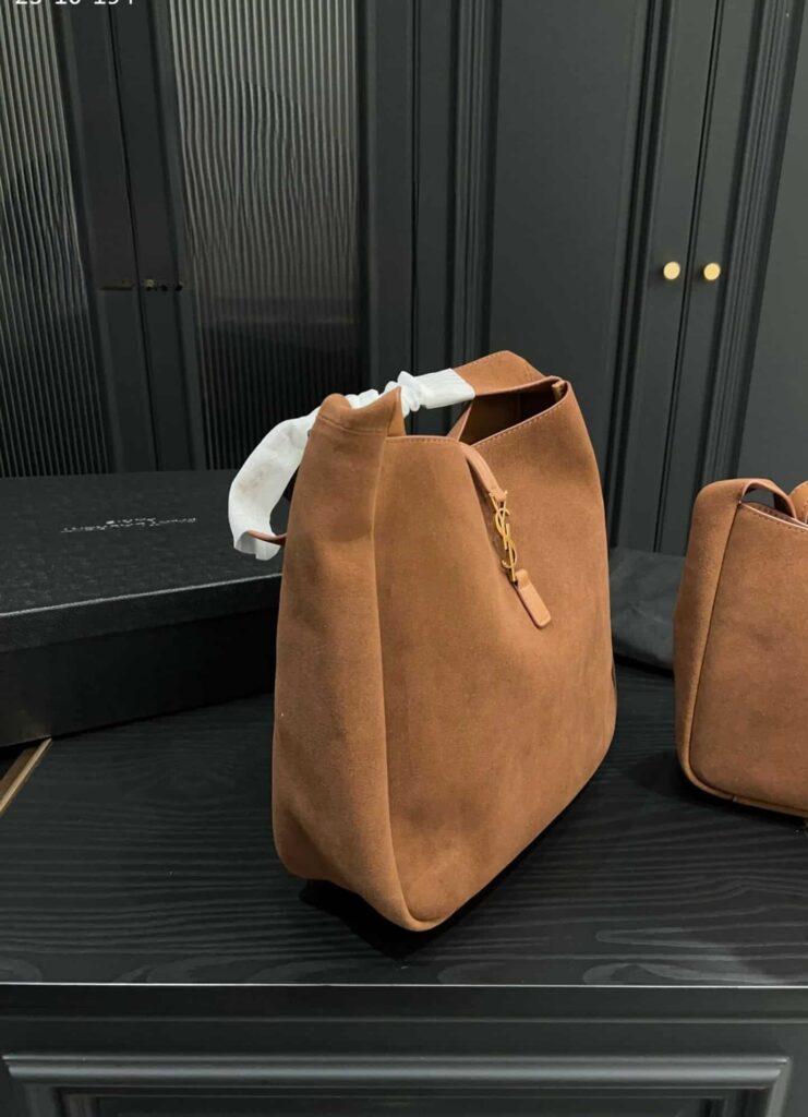 Saint Laurent Small Le 5 À 7 Supple In Suede Brown 22Cm 7139381U80W2102 - Image 7