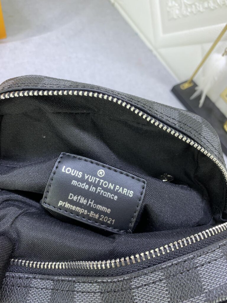 Louis Vuitton Multicolor Danube Slim Pm - Image 8