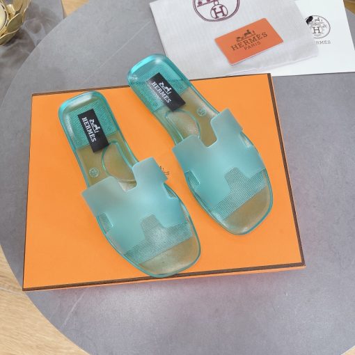 Hermes Plastic Oran Teddy Bear Slipper Sandals - Image 6