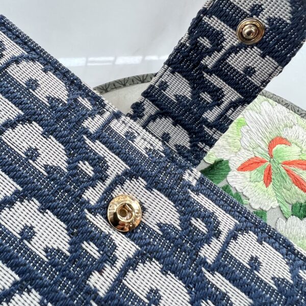 Dior Oblique Jacquard Wallet Blue 19Cm - Image 7