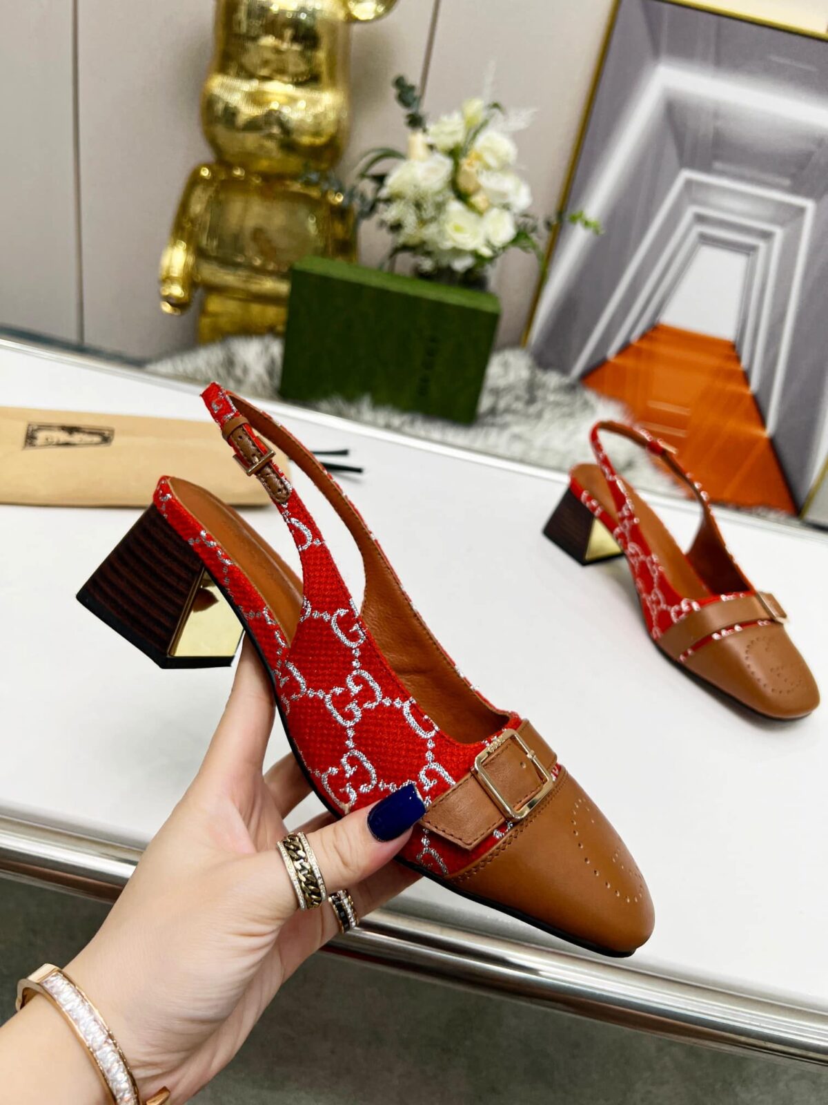 Gucci Women'S Mid Heel Slingback Brown And Red - Image 5