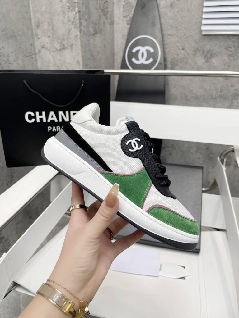 Chanel Trainer Sneakers White And Green G38803 - Image 8