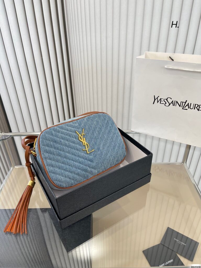 Saint Laurent Women'S Blue Mini Lou Denim Camera Bag 23Cm - Image 4