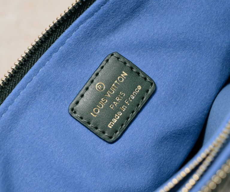 Louis Vuitton Bolso Coussin Pm Green 26Cm - Image 6