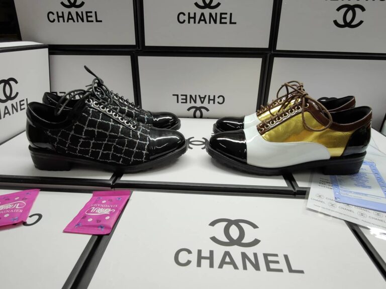 Chanel Uniform Cc Logo Oxford Derby Cap Toe Black Leather Shoes - Image 6