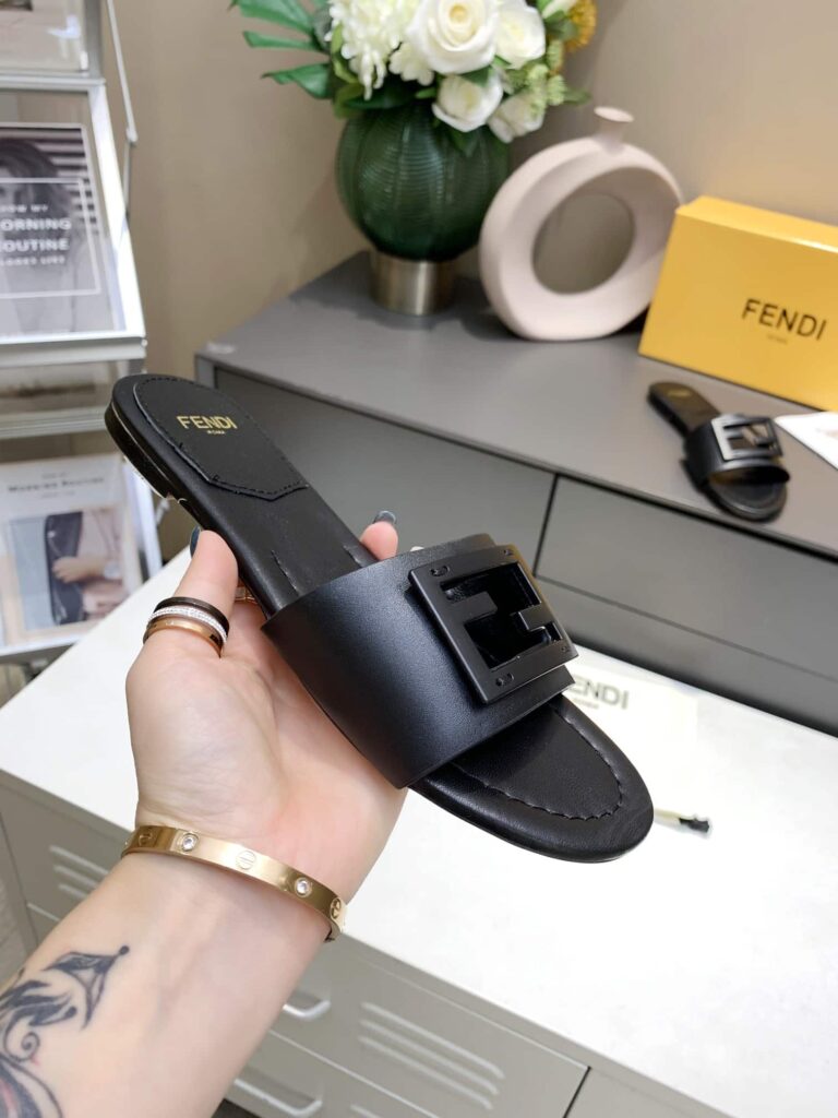 Fendi Signature Leather Sandals Slide Black 0400014271536 - Image 6