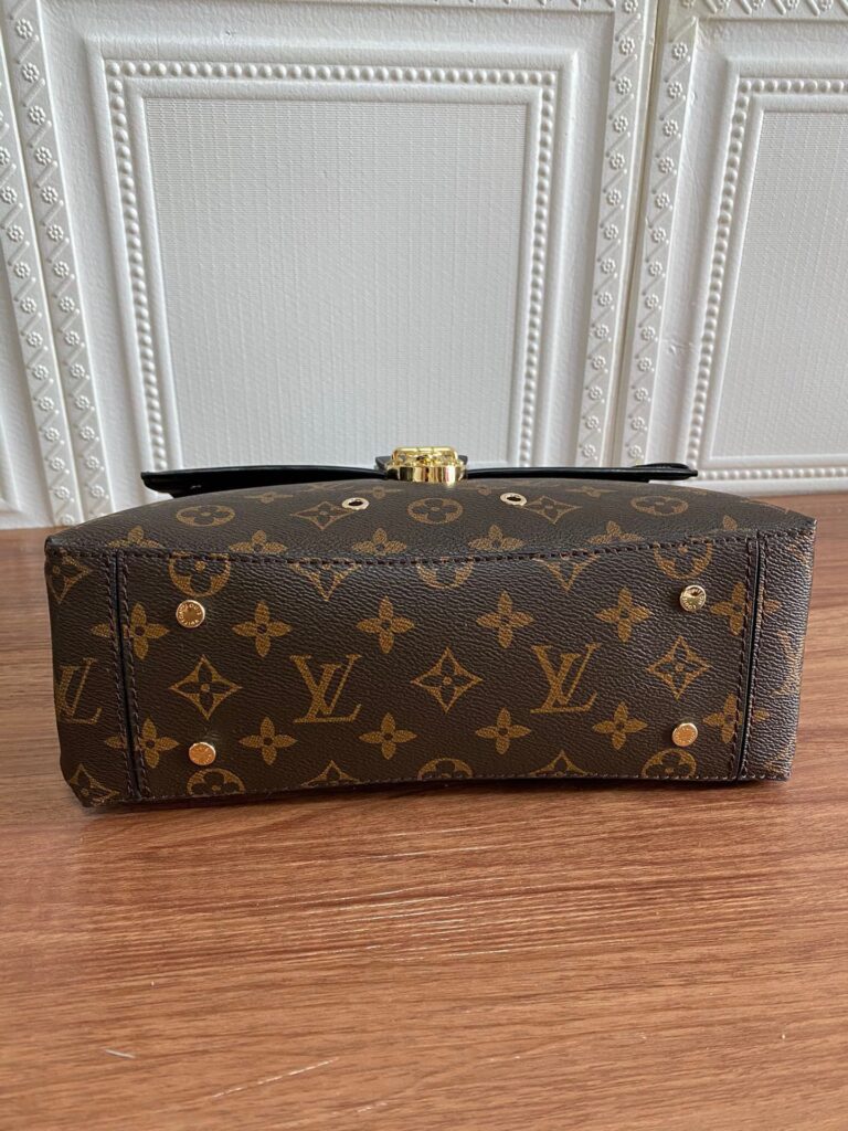 Louis Vuitton One Handle Monogram Flap Mm 25Cm - Image 2