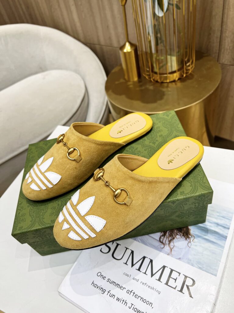 Gucci X Adidas Women'S Trefoil Slipper Suede Yellow 702211De8X07660 - Image 7