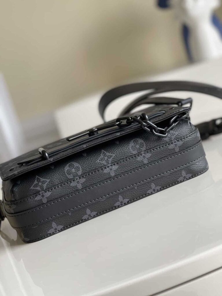 Louis Vuitton Monogram Steamer Messenger M45585 - Image 7