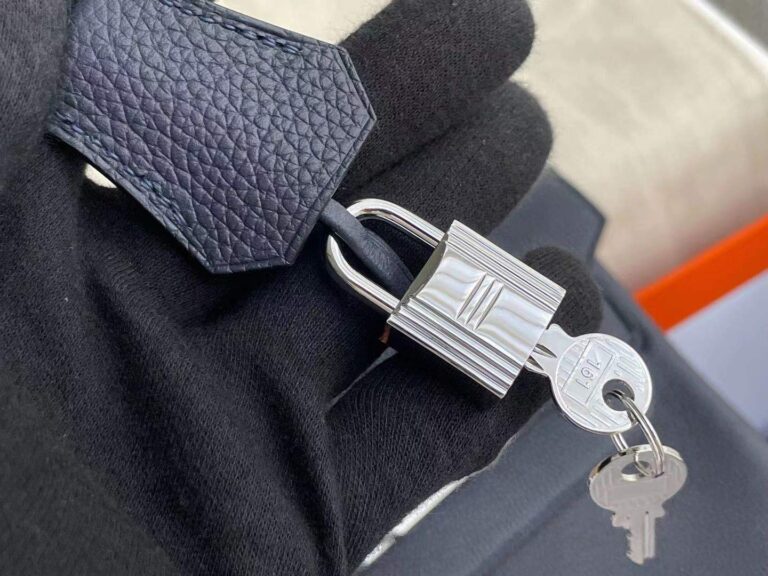 Hermes Hac A Dos Togo Backpack Palladium Hardware Navy Blue 29Cm - Image 7