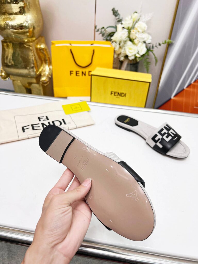 Fendi Signature Canvas Leather Slides Black 8R8337Ajzuf0Wzm - Image 7