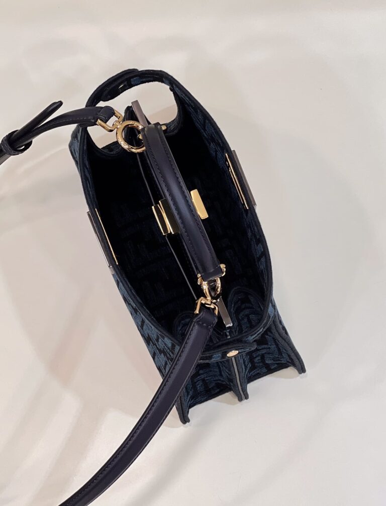 Fendi Peekaboo Iseeu Small Ff Tapestry Blue - Image 5