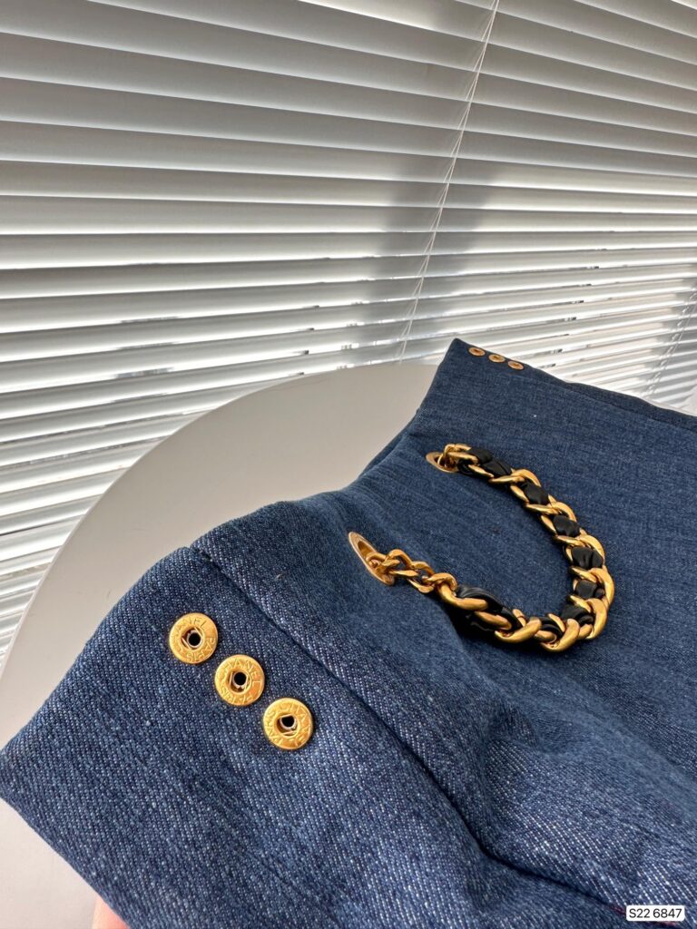 Chanel Tote Bag With Chain Denim Blue 40Cm - Image 5