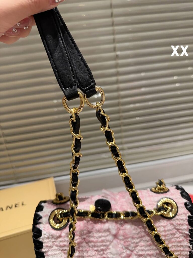 Chanel Mini Flap Bag Pink 20Cm - Image 3