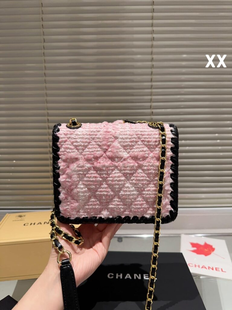 Chanel Mini Flap Bag Pink 20Cm - Image 5