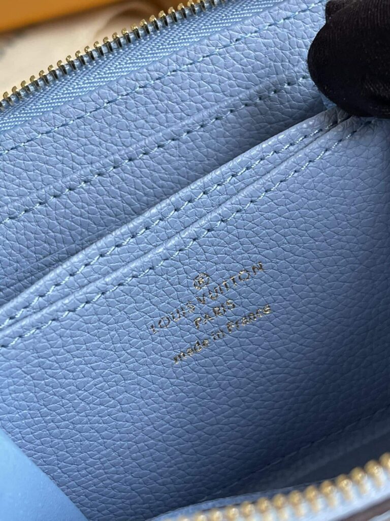 Louis Vuiton Pochette Félicie M80498 - Image 10