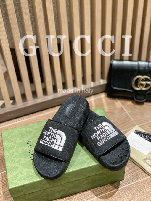 Gucci X The North Face Women'S Slides Black - Image 7
