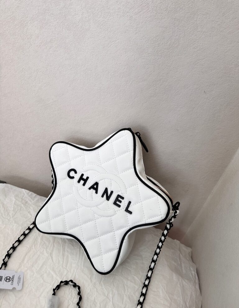 Chanel Star Hand Bag Black Metal White 22Cm - Image 8