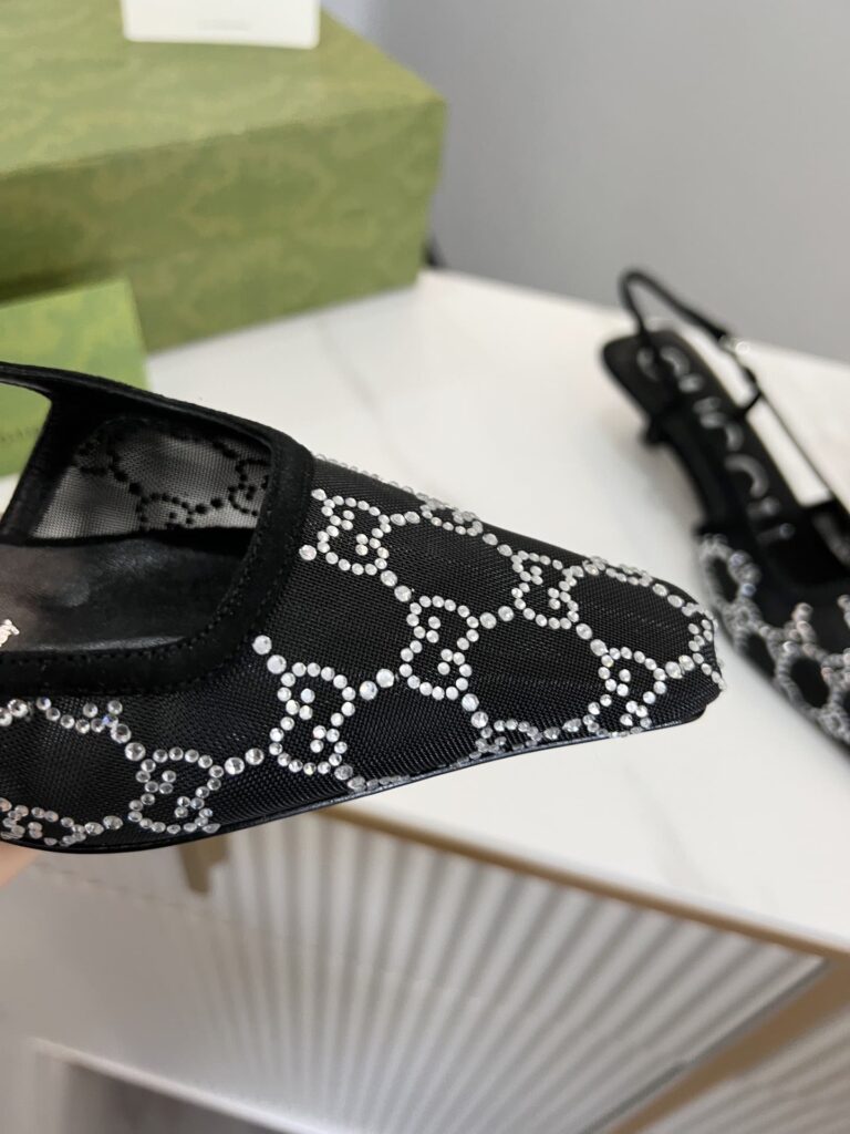 Gucci Women's Slingback Pump Black 675829 F13A0 1000 - Image 3